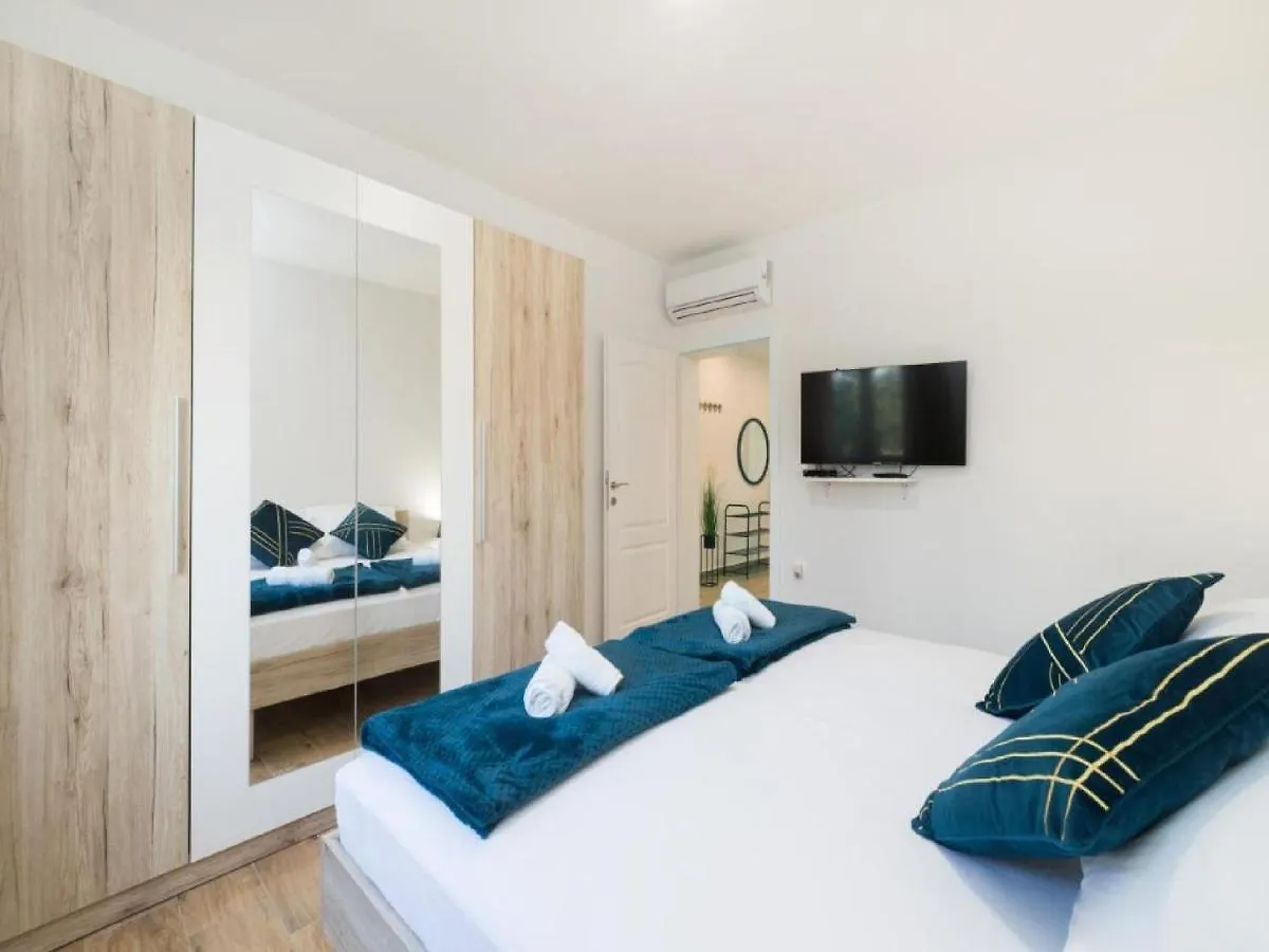 Guest House Mistral Radovin